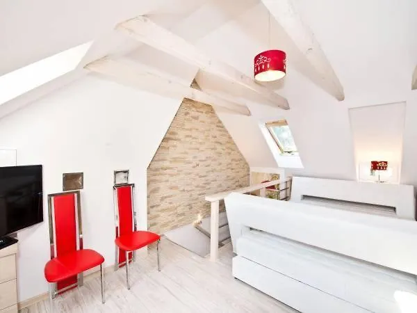 Dwupoziomowy Stylowy Przy Centrum Gdyni, Niedaleko Morza *